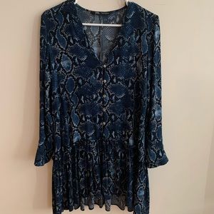 Zara dress in M